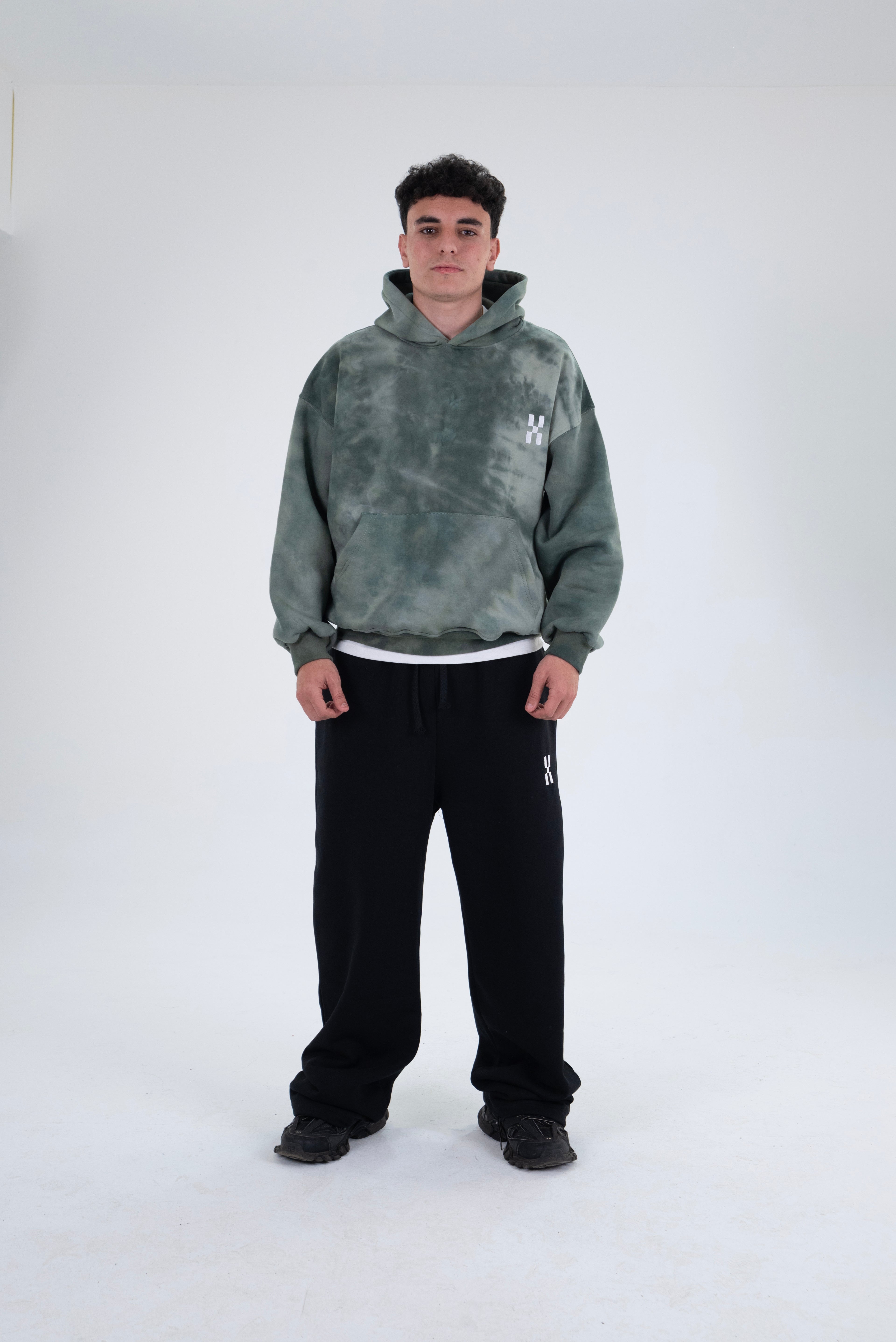 TIE-DYE GREEN HOODIE