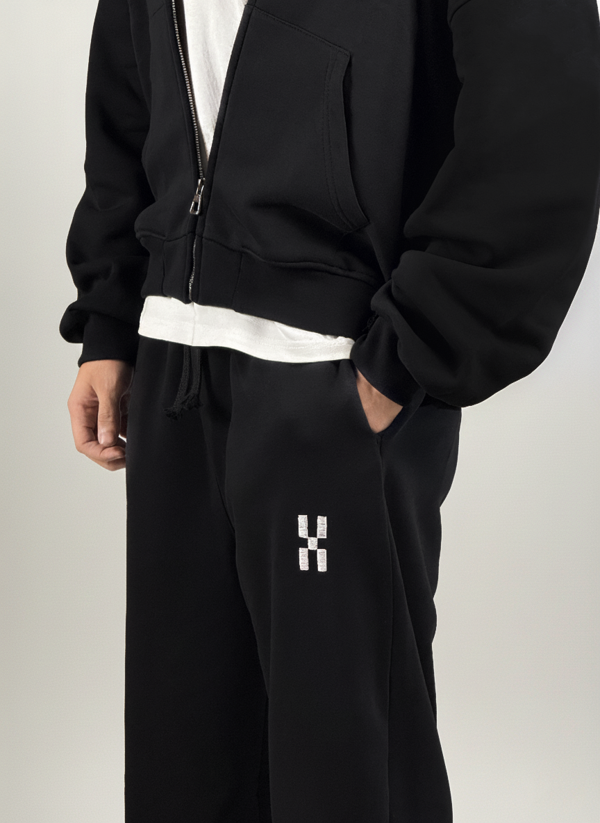 BLACK TRACKSUIT